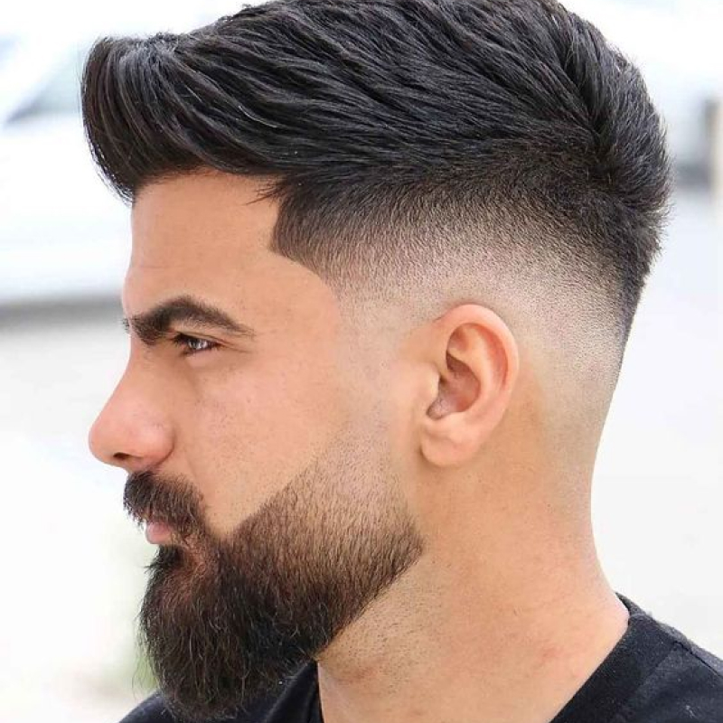 barba de tamanho médio