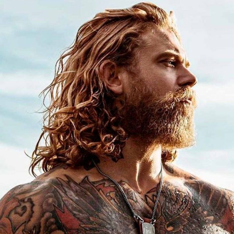 cabelo grande masculino