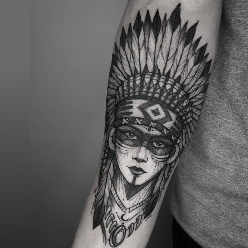 tatuagem de india masculina