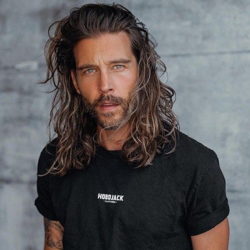 cortes de cabelo masculino longo 2024