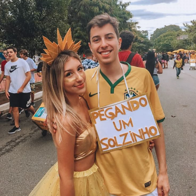 Fantasia de casal para carnaval