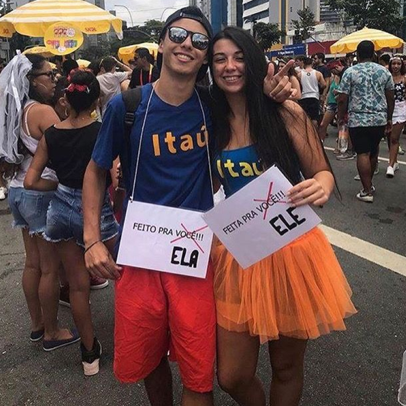 Fantasia de casal para carnaval