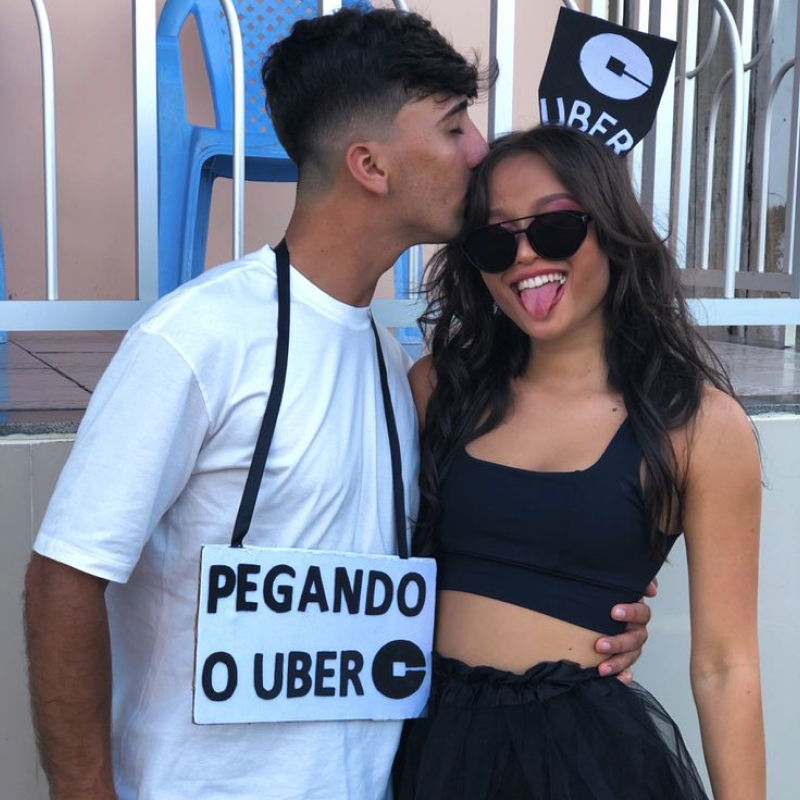 Fantasia de casal para carnaval
