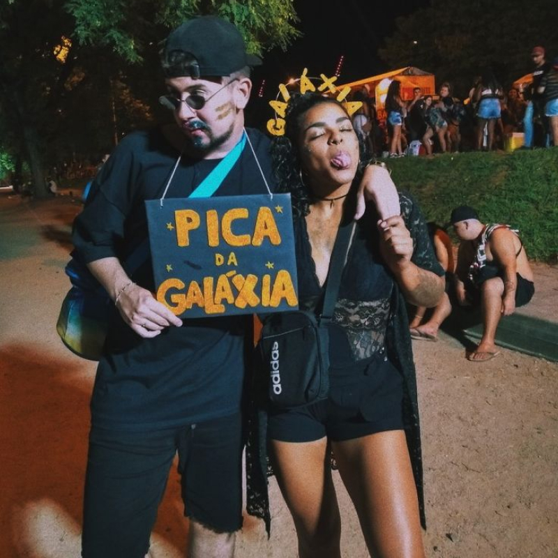 Fantasia de casal para carnaval