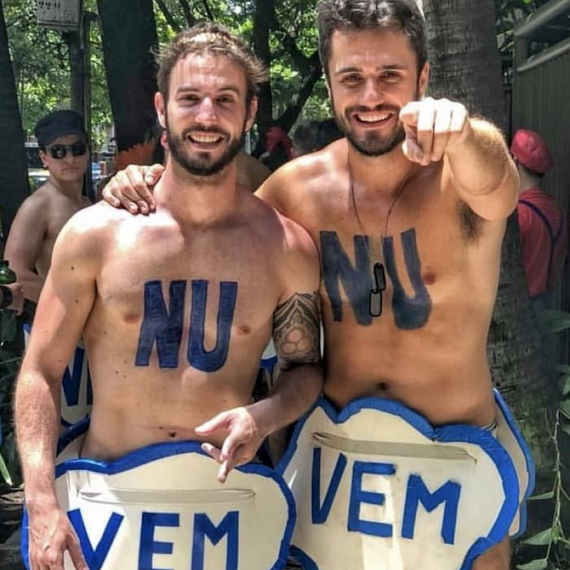 Fantasia de carnaval masculina 2025