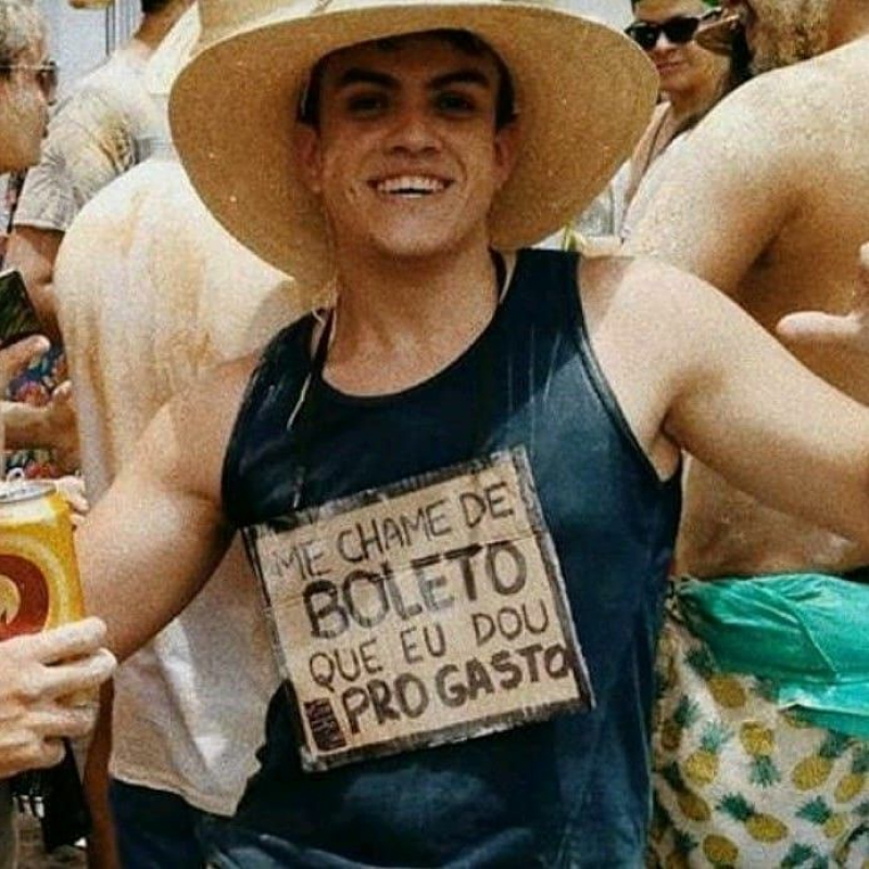 Fantasia Carnaval Masculina com plaquinha