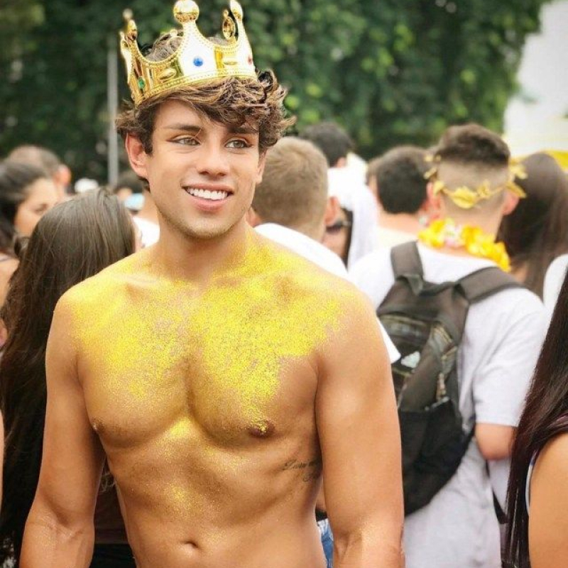 Fantasia de carnaval masculina 2025