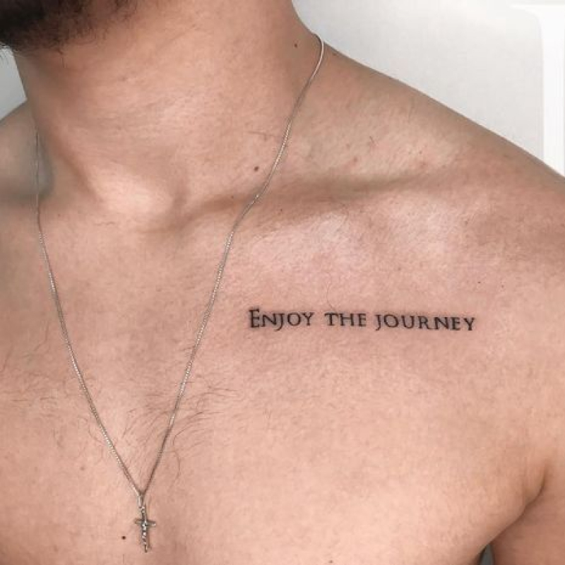 Tatuagem Masculina frase