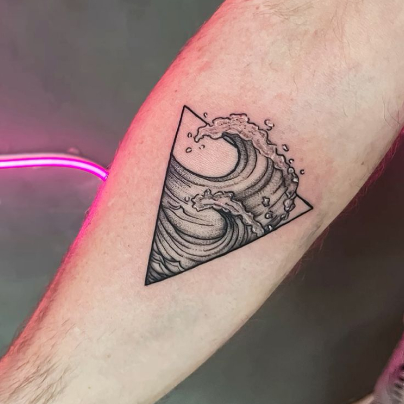 Tatuagem Masculina Geometrica