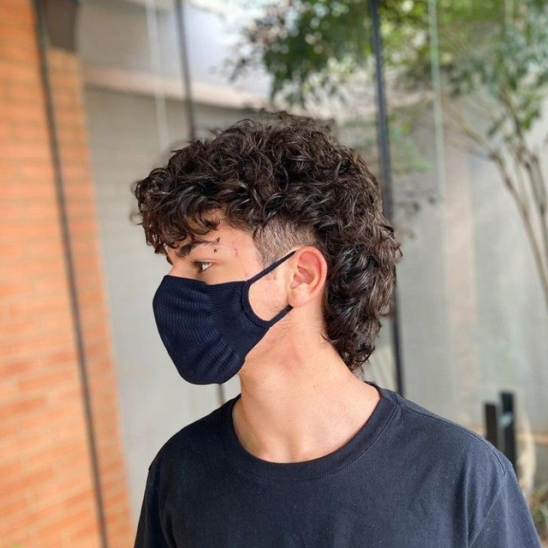 Mullet Masculino Cabelo Cacheado