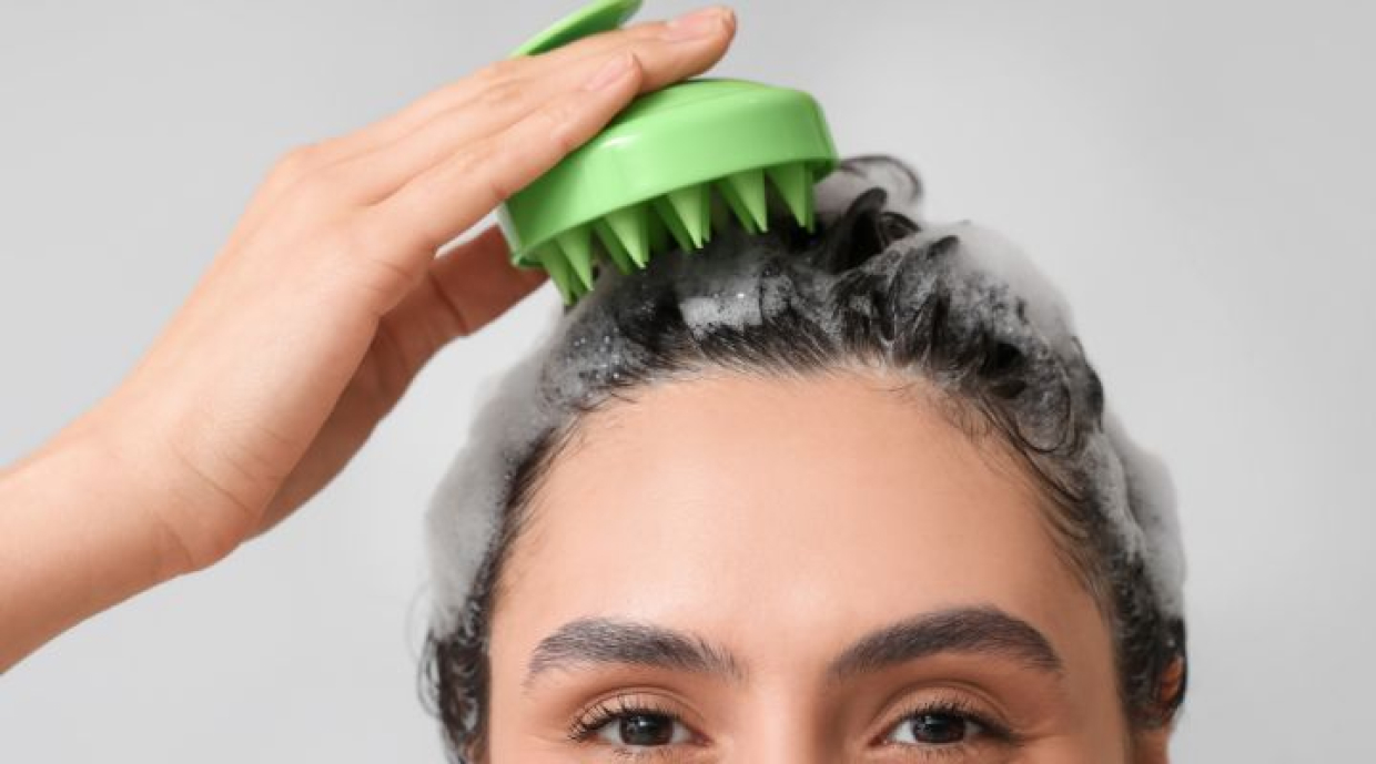 massagem no couro cabeludo crescimento capilar