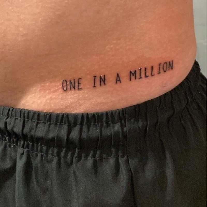 Tatuagem na costela Masculina